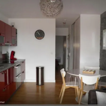 T2 Face A La Apartment